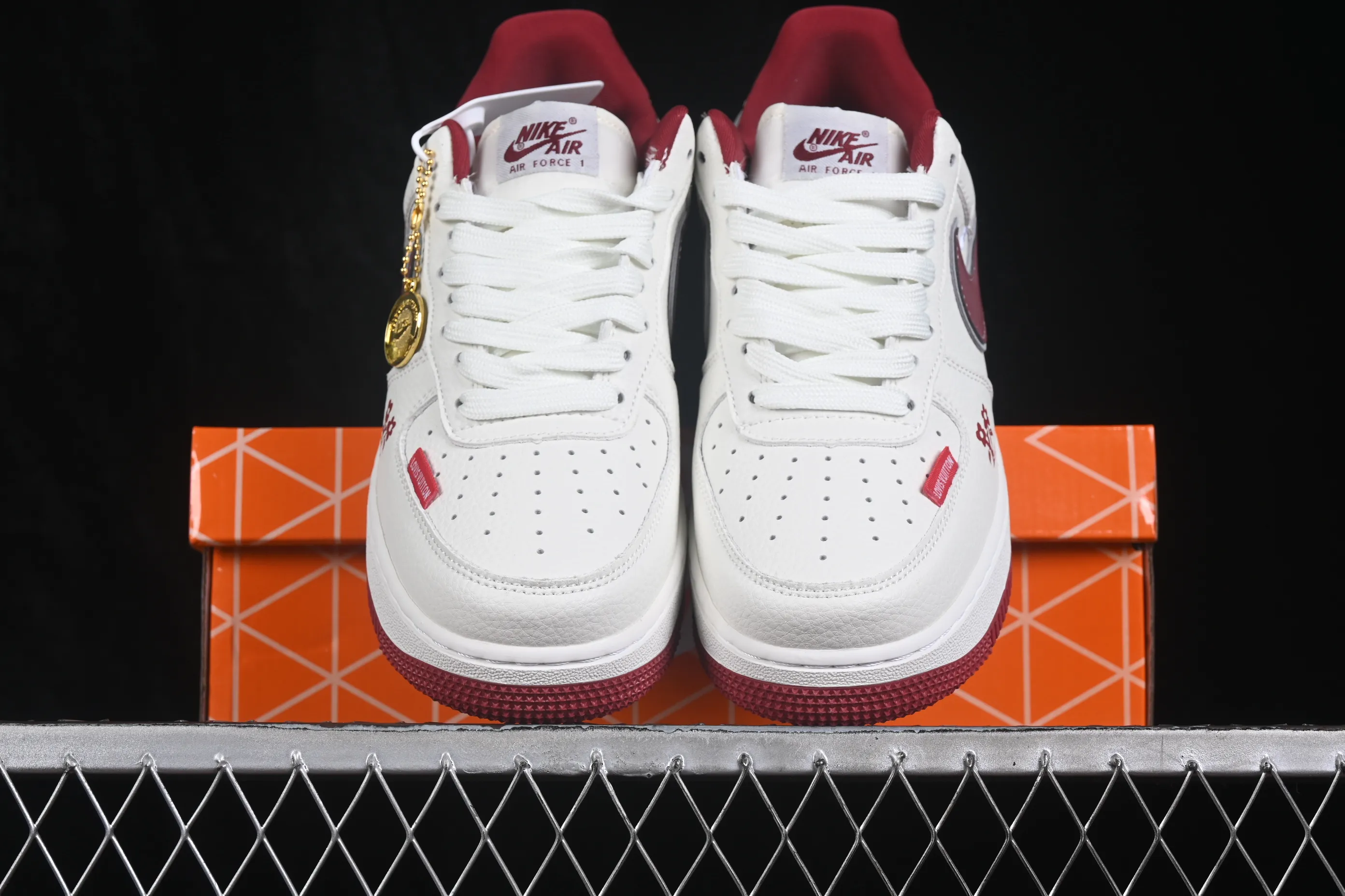 All categories Nk Air Force 1 Air Force series Nk Air Force 1 Low Air Force low-top Nike Air Force 1'07 Low joint model Air Force 1 low-top casual sneakers WY0655-103